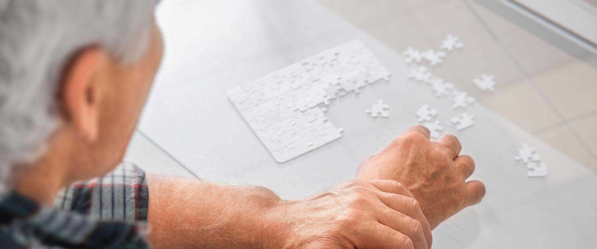 Lire la suite à propos de l’article Vivre avec Parkinson : préserver l’autonomie et la qualité de vie au quotidien